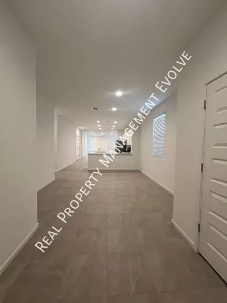 3 bedrooms apartment for rent in Tolleson - SW Valley, Phoenix
