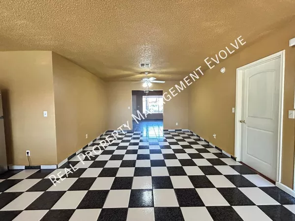 4 bedrooms apartment for rent in Litchfield Park - SW Valley, Phoenix