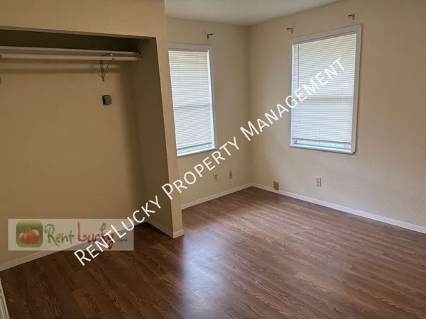 2 bedrooms apartment for rent in Rainier Valley - SE Seattle, Seattle