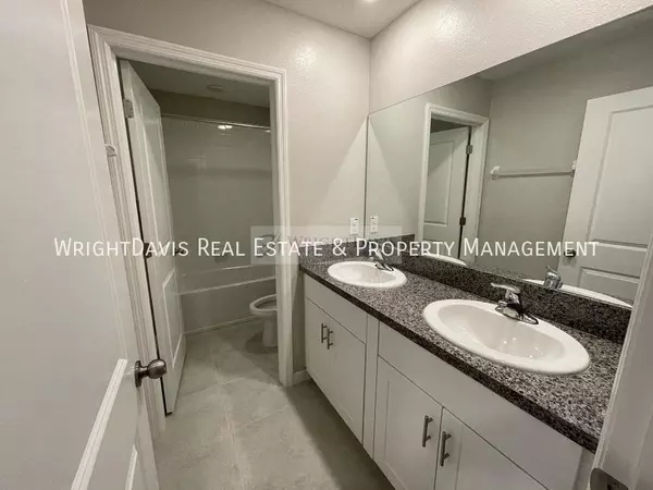 5 bedrooms apartment for rent in Riverview - East Tampa, Tampa