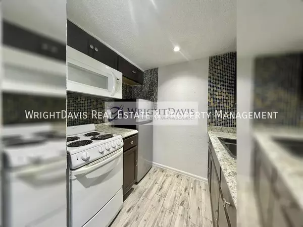Studio Apartment for rent in Live Oaks Square - East Tampa, Tampa
