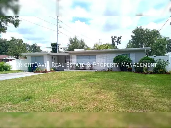 3 bedrooms apartment for rent in Live Oaks Square - East Tampa, Tampa