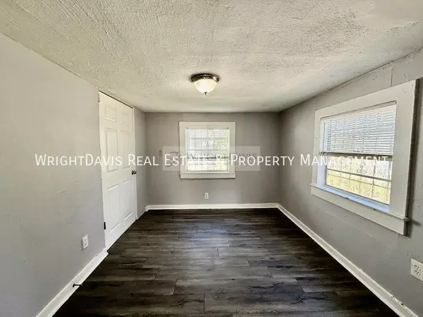 4 bedrooms apartment for rent in Live Oaks Square - East Tampa, Tampa