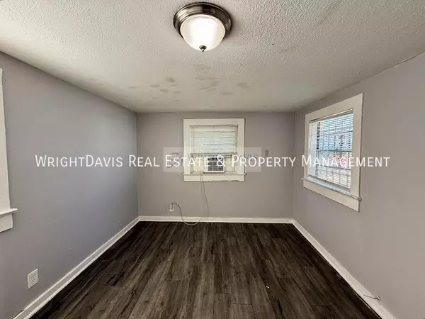 4 bedrooms apartment for rent in Live Oaks Square - East Tampa, Tampa