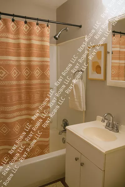 3 bedrooms apartment for rent in Ruskin Heights - KCMO, Kansas City
