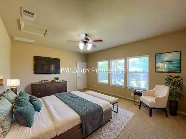 4 bedrooms apartment for rent in Far North Central - North SATX, San Antonio