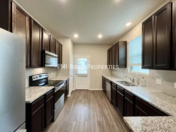 4 bedrooms apartment for rent in South Southwest - South SATX, San Antonio