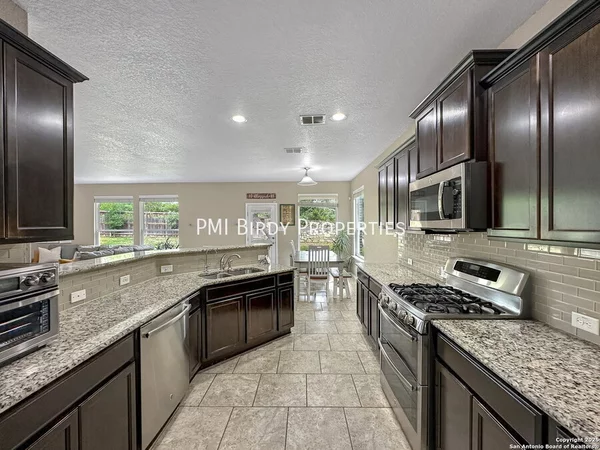 4 bedrooms apartment for rent in Far West Side - West SATX, San Antonio