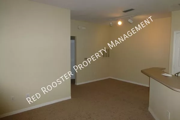 1 bedroom apartment for rent in Sans Pareil - Beaches, Jacksonville