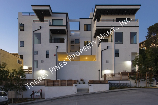 4 bedrooms apartment for rent in Old Town - Central SD, San Diego