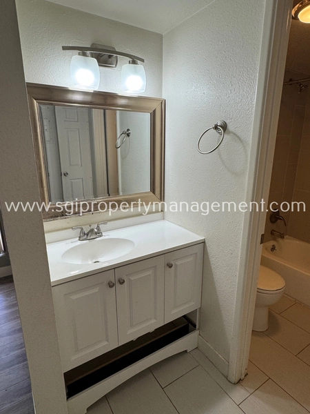 2 bedrooms apartment for rent in Camelback East - Phoenix, Phoenix