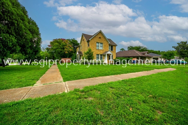 2 bedrooms apartment for rent in Oak Cliff - Sw Dallas, Dallas