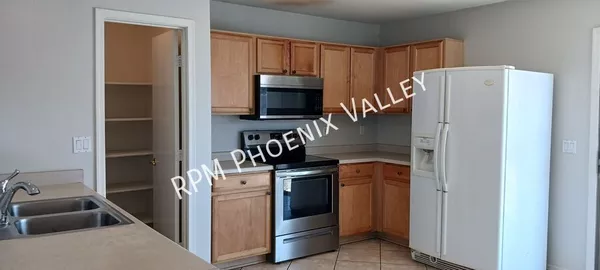 3 bedrooms apartment for rent in Tolleson - SW Valley, Phoenix