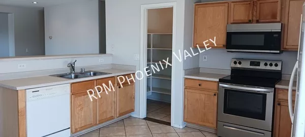3 bedrooms apartment for rent in Tolleson - SW Valley, Phoenix