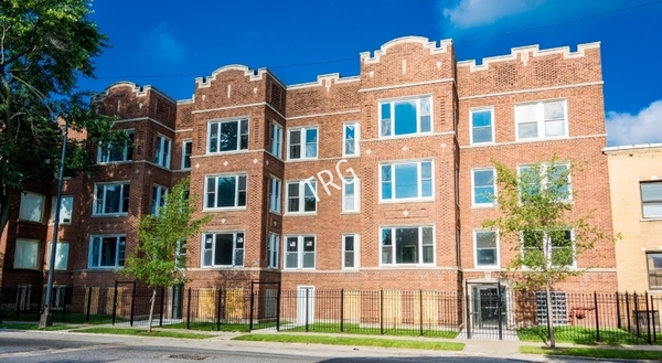 3 bedrooms apartment for rent in Washington Park - South Side, Chicago