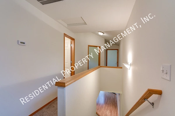 3 bedrooms apartment for rent in Portsmouth - North Portland, Portland