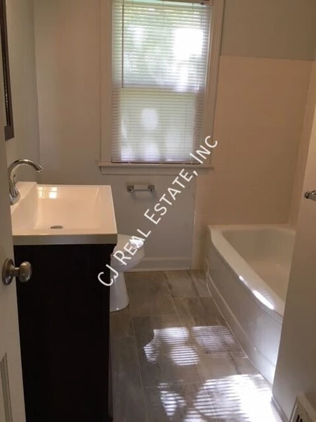 2 bedrooms apartment for rent in Marlborough - KCMO, Kansas City