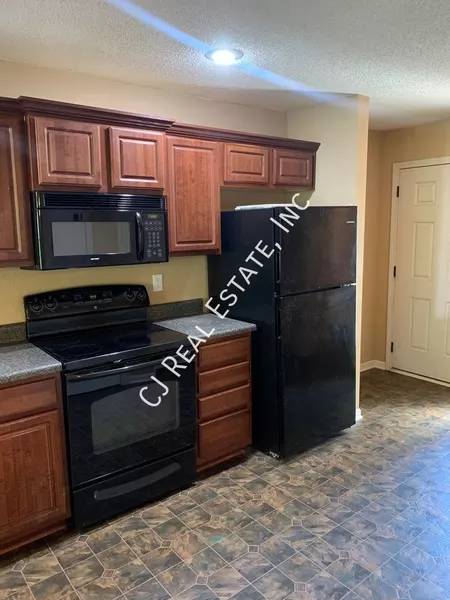 2 bedrooms apartment for rent in Gladstone - Outer KCMO, Kansas City