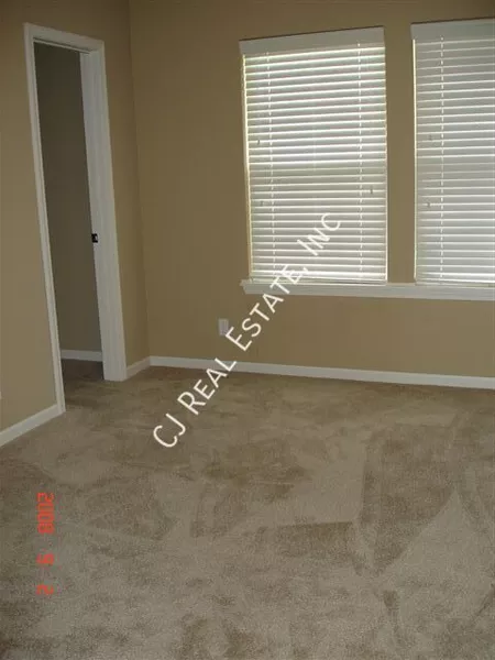2 bedrooms apartment for rent in Gladstone - Outer KCMO, Kansas City