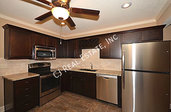 3 bedrooms apartment for rent in Gladstone - Outer KCMO, Kansas City