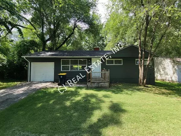 3 bedrooms apartment for rent in Ruskin Heights - KCMO, Kansas City
