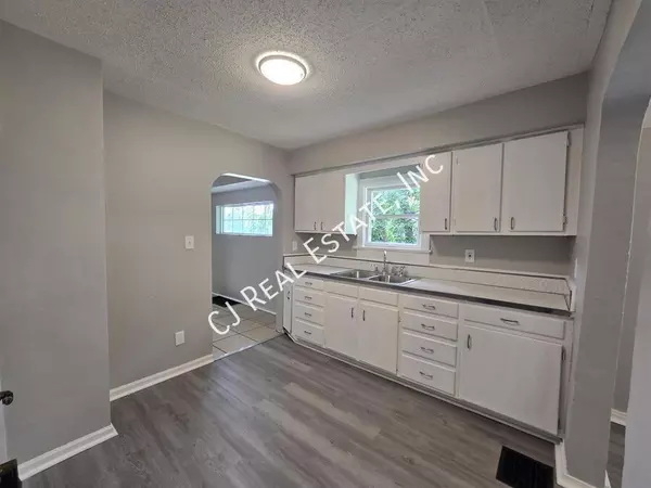3 bedrooms apartment for rent in Blue Hills - KCMO, Kansas City