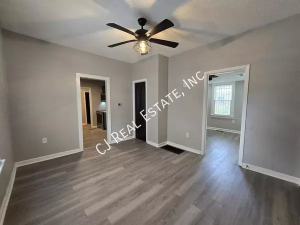3 bedrooms apartment for rent in Marlborough - KCMO, Kansas City
