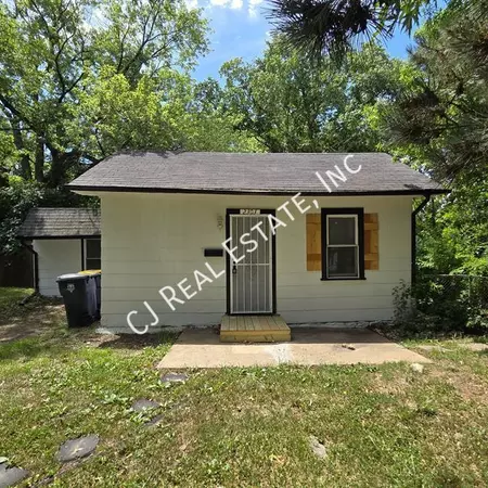 3 bedrooms apartment for rent in Marlborough - KCMO, Kansas City