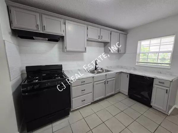 3 bedrooms apartment for rent in Blue Hills - KCMO, Kansas City