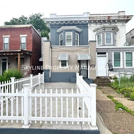 3 bedrooms apartment for rent in Upper North Philadelphia - North Philadelphia, Philadelphia