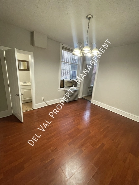 3 bedrooms apartment for rent in Germantown - Nw Philadelphia, Philadelphia