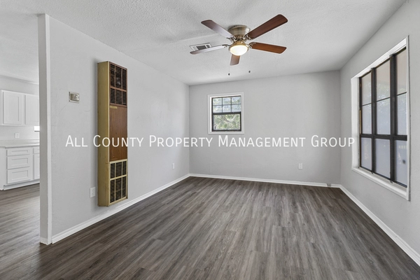 2 bedrooms apartment for rent in West Dallas - Sw Dallas, Dallas