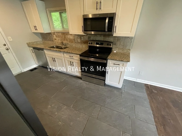 2 bedrooms apartment for rent in West Highlands - West Atl, Atlanta
