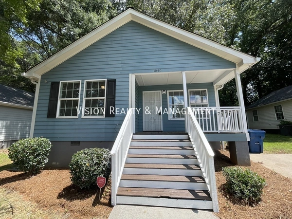 4 bedrooms apartment for rent in Lakewood Heights - South Atl, Atlanta