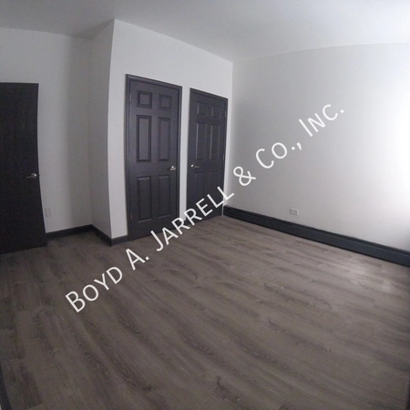 3 bedrooms apartment for rent in Washington Park - South Side, Chicago