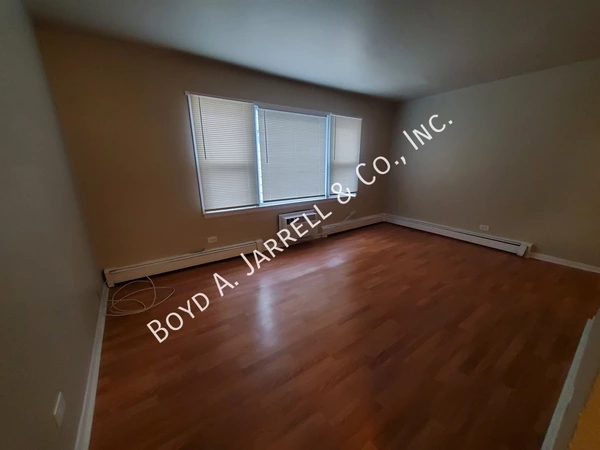 2 bedrooms apartment for rent in Burnside - Far Southeast Side, Chicago