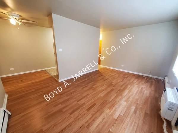 2 bedrooms apartment for rent in Burnside - Far Southeast Side, Chicago