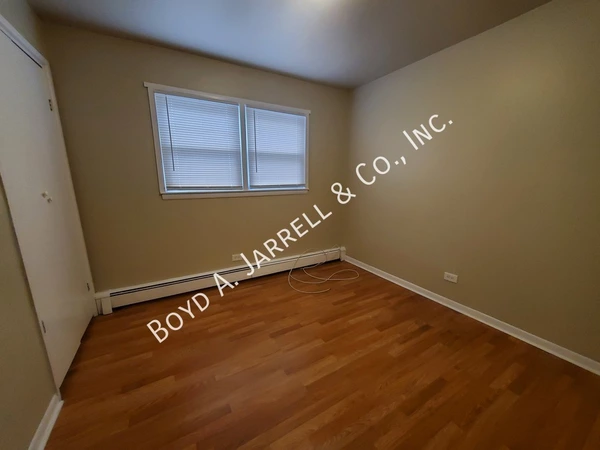 2 bedrooms apartment for rent in Burnside - Far Southeast Side, Chicago