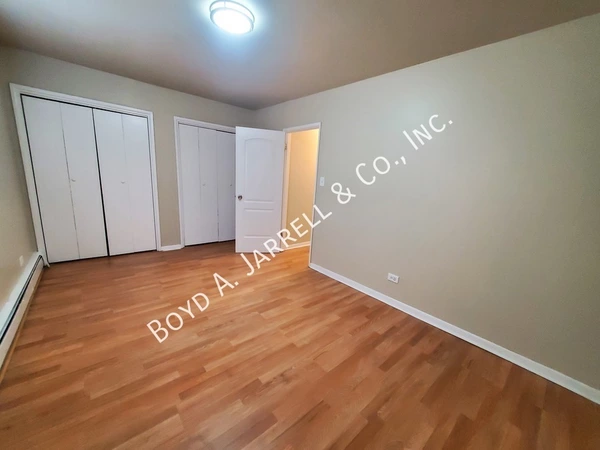 2 bedrooms apartment for rent in Burnside - Far Southeast Side, Chicago
