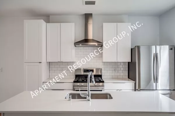 3 bedrooms apartment for rent in Lyndale - Powderhorn, Minneapolis