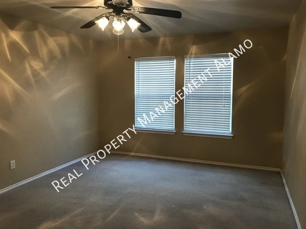 4 bedrooms apartment for rent in Far West Side - West SATX, San Antonio