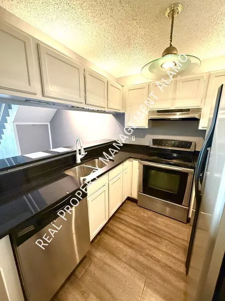 2 bedrooms apartment for rent in North Central - North SATX, San Antonio