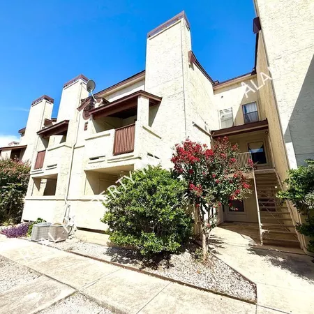2 bedrooms apartment for rent in North Central - North SATX, San Antonio