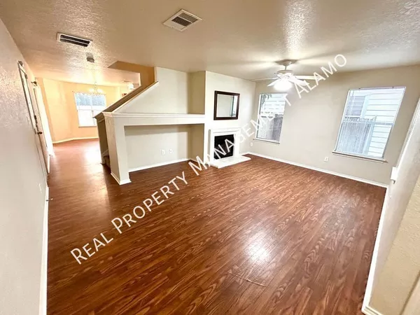 3 bedrooms apartment for rent in Northwest Side - West SATX, San Antonio