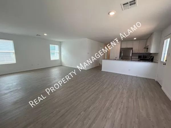 3 bedrooms apartment for rent in Sunny Slope - East SATX, San Antonio