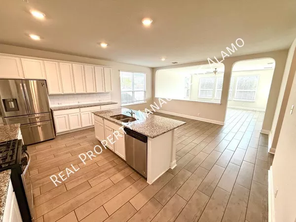5 bedrooms apartment for rent in Far West Side - West SATX, San Antonio