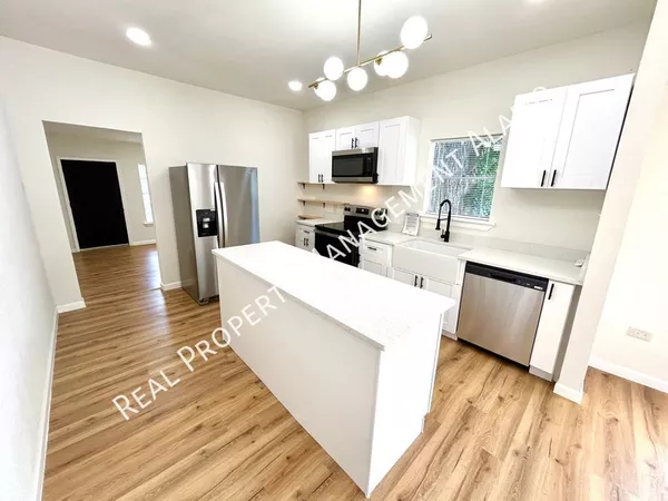 3 bedrooms apartment for rent in Harvard Place / Eastlawn - East SATX, San Antonio