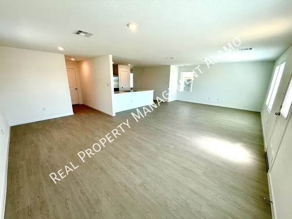 4 bedrooms apartment for rent in Far West Side - West SATX, San Antonio