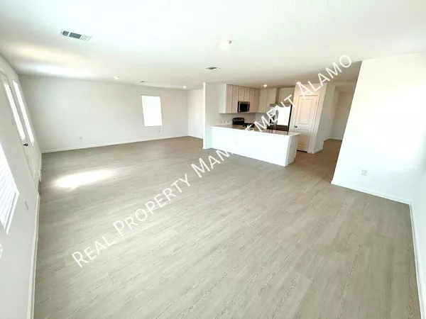 4 bedrooms apartment for rent in Far West Side - West SATX, San Antonio