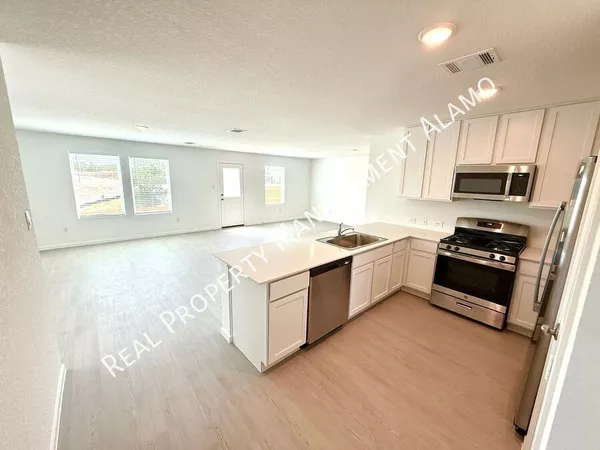 4 bedrooms apartment for rent in Far West Side - West SATX, San Antonio